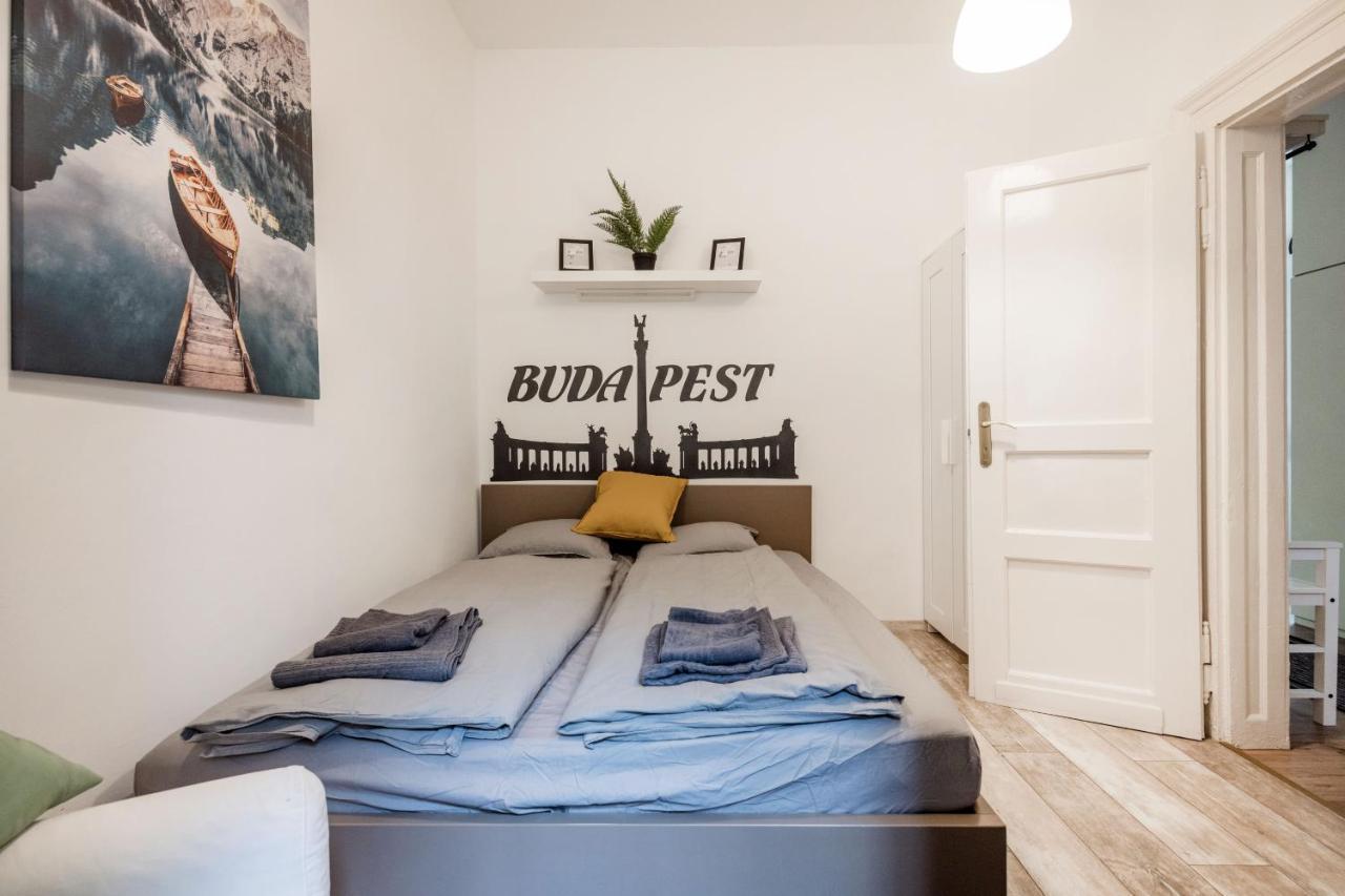 Lavender Apartment Budapest Exteriör bild